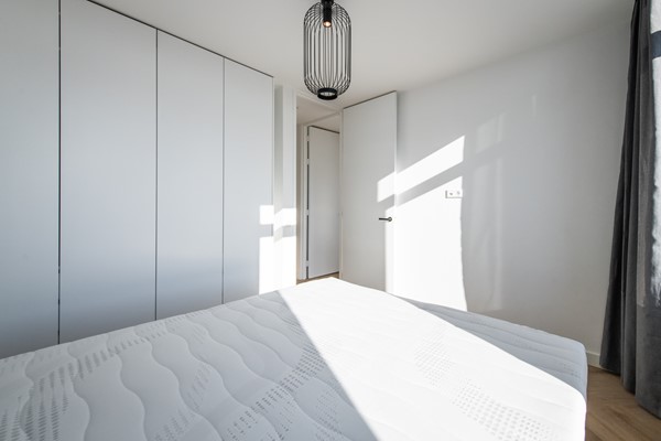 Medium property photo - Haarlemmerweg 55-3, 1051 KP Amsterdam